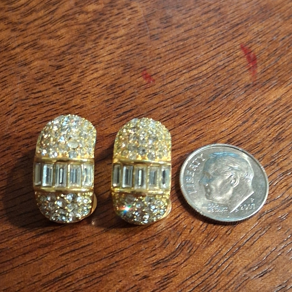 Elegant Gold and Silver Crystal Earrings - Picture 3 of 6